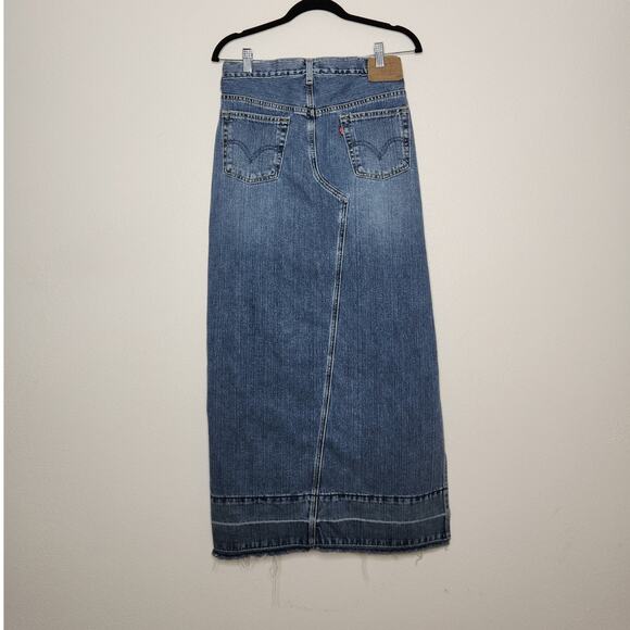 Vintage Levi's Denim Maxi Skirt Fringe Slit Button Pockets Boho Western Country - Picture 5 of 7